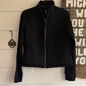 NWT Peloton Make your own mark run jacket size large